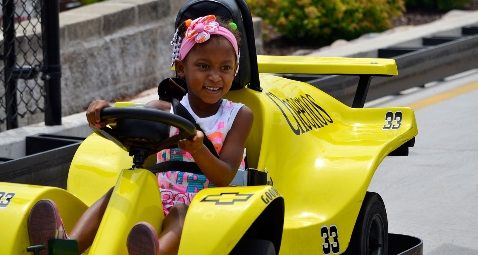 Photo: /1003/HAUNTEDTRAILSFAMILYAMUSEMENTPARKPICNICS(JOLIET) All-Hands-On-Deck-Hero-2.jpg